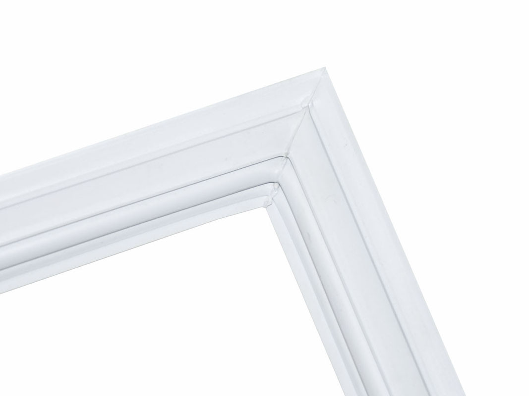 Уплотнитель холодильника Indesit, Ariston (570х1120) C00267506