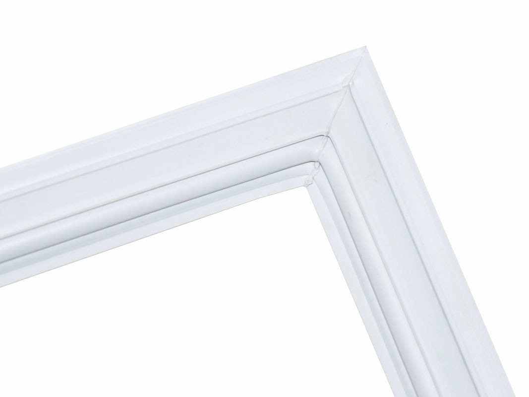 Уплотнитель холодильника Indesit, Ariston (570х340) 854012, морозильной камеры, оригинал