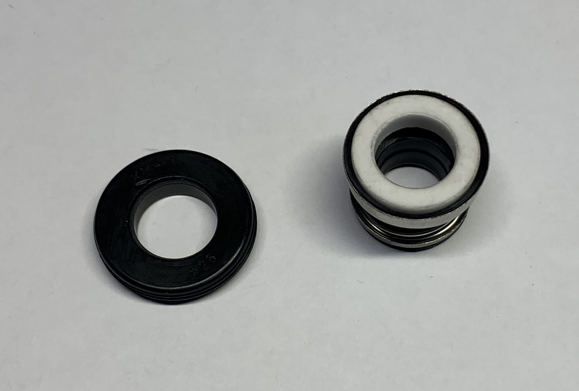 Ремкомплект водяного насоса 12х26х20.5 керамический сальник (торцевое уплотнение) 