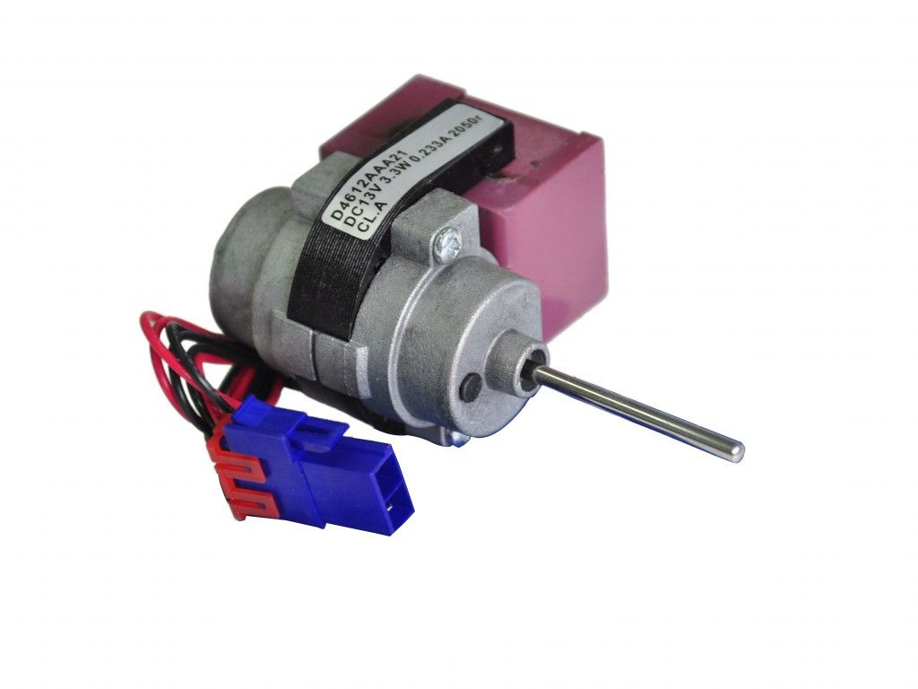 Мотор вентилятора холодильника Bosch, Daewoo D4612AAA21, DC 12-13V, 3.3W, 2050Rpm, шток 3,17 х 38мм