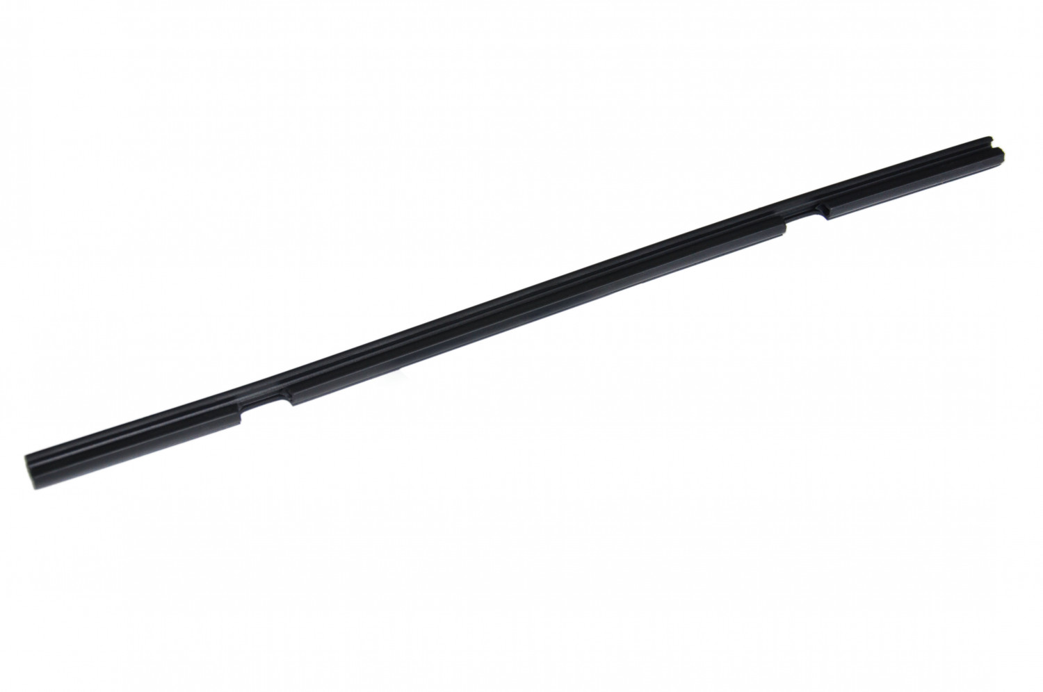 Уплотнитель двери посудомоечной машины Electrolux, Zanussi нижний L400*13*9мм, 1527401101