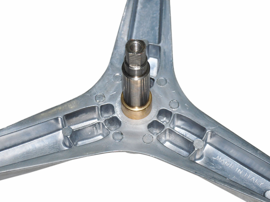 Крестовина стиральной машины Samsung под подшипники 204/205 вал 107мм DC97-15971A, DC97-15183A...